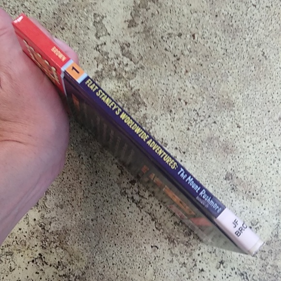 Flat Stanley Worldwide Adventures Book 1 Mount Rushmore Calamity Jeff Brown - Picture 3 of 8